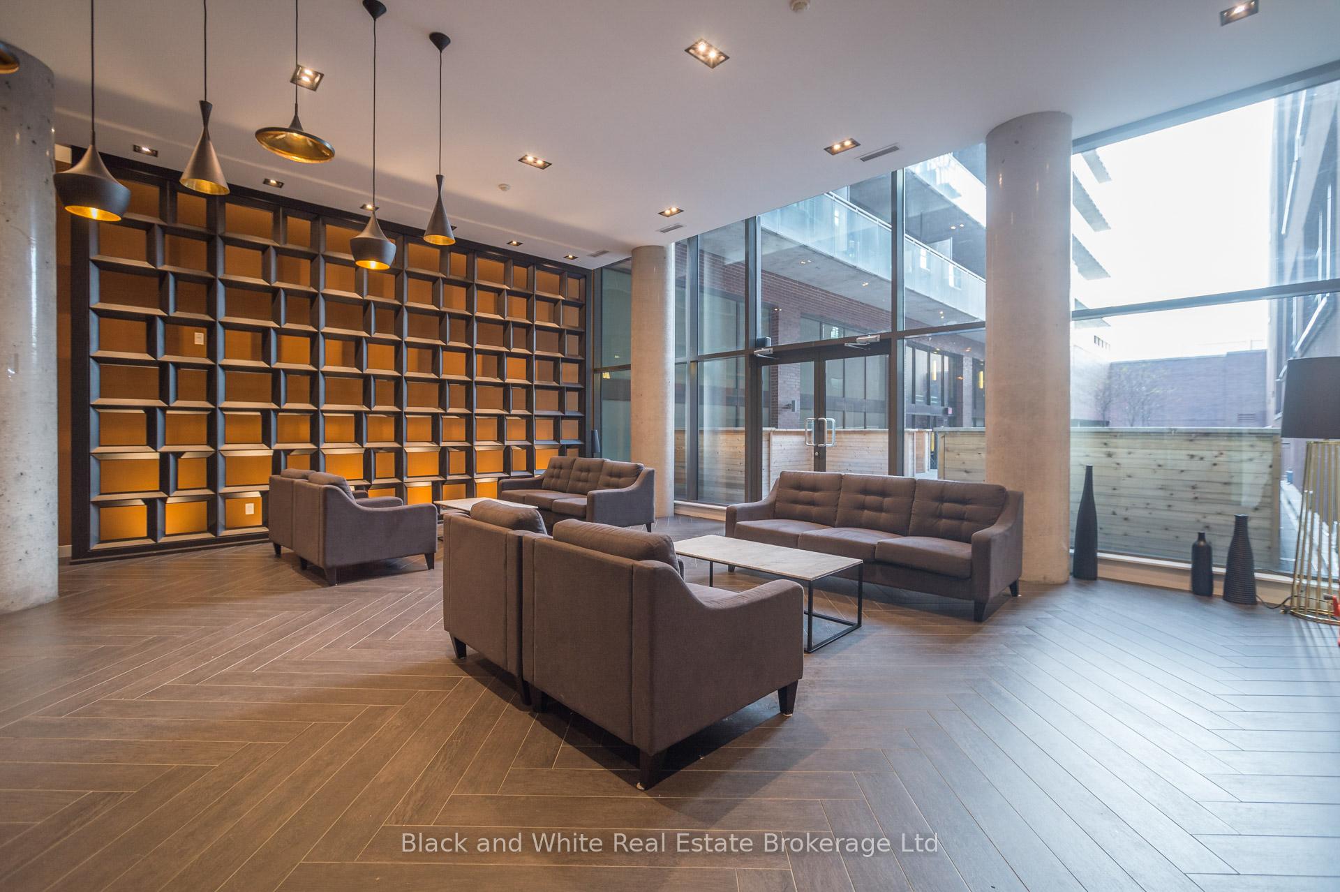 Photo 13 of Unit 823, 90 Broadview Avenue, Toronto, South Riverdale — HOMEH