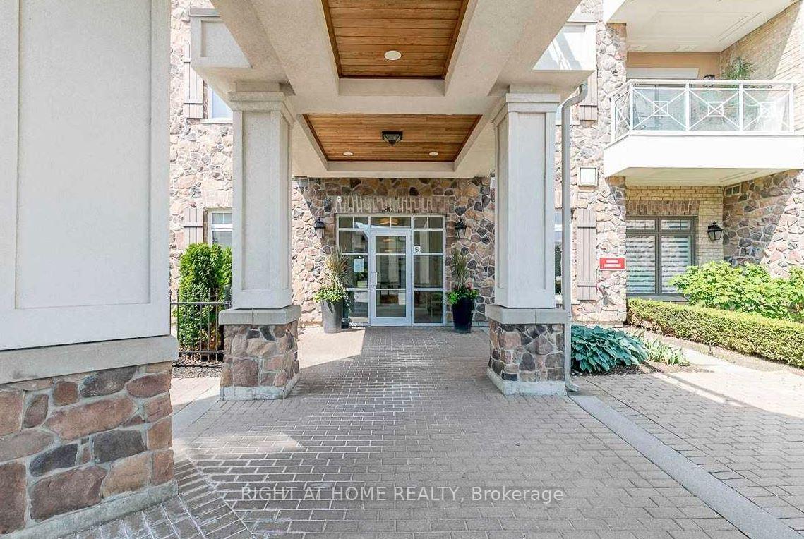 Photo 3 of Unit 236, 80 Burns Boulevard, King, King City — HOMEH