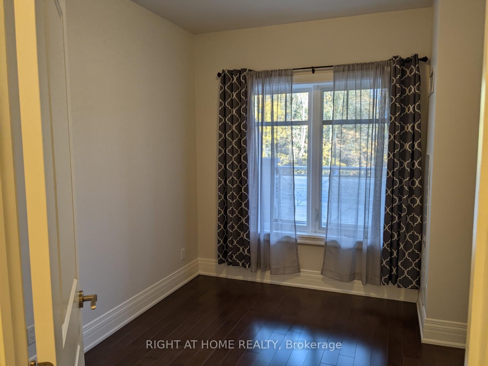 Photo 9 of Unit 236, 80 Burns Boulevard, King, King City — HOMEH