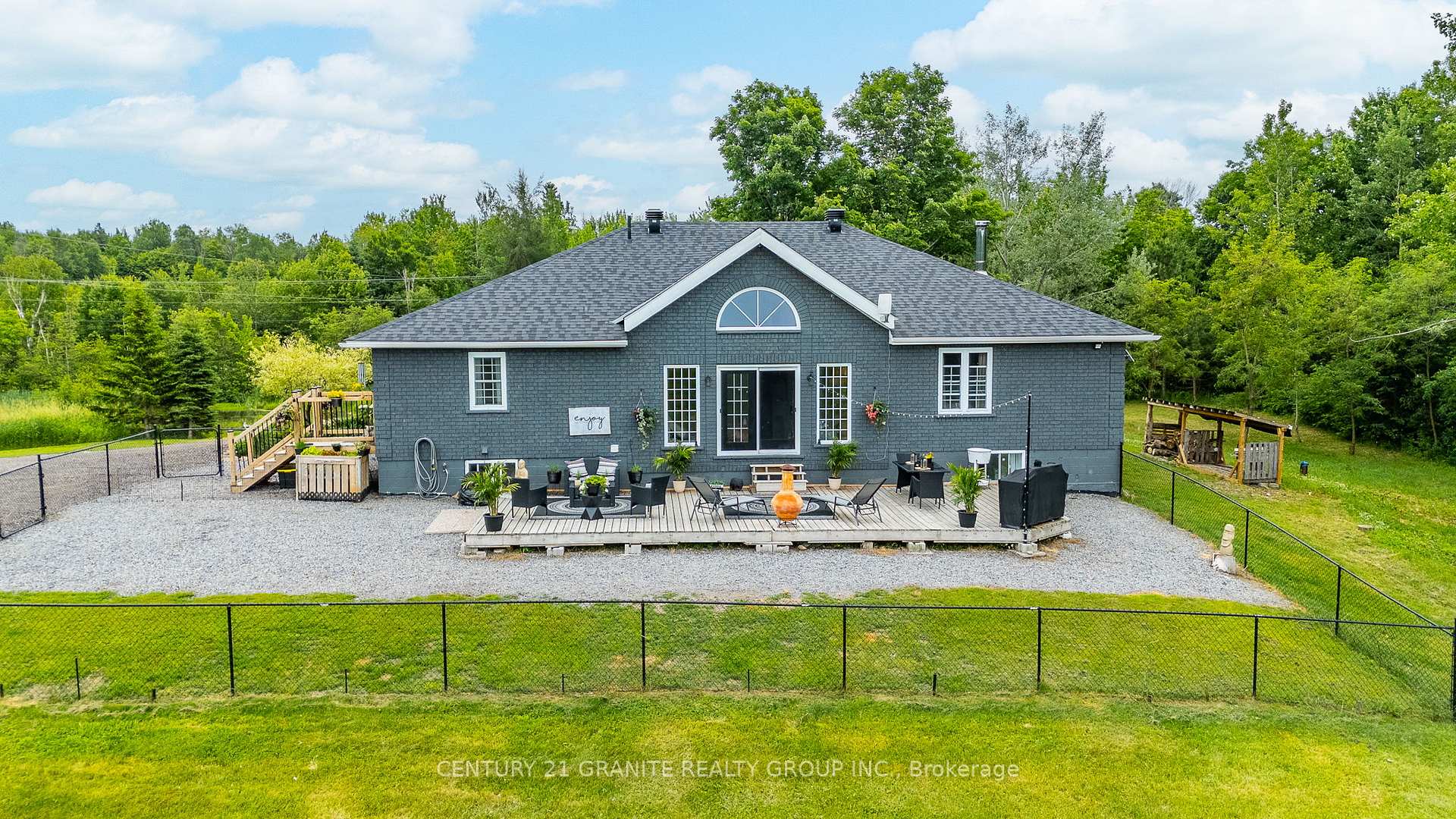 Front of 1145 Hybla Road