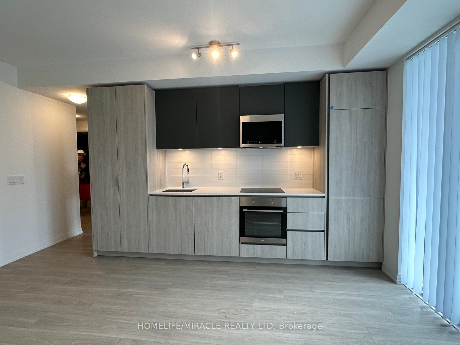 Photo 2 of Unit 3927, 28 Widmer Street, Toronto, Waterfront Communities — HOMEH