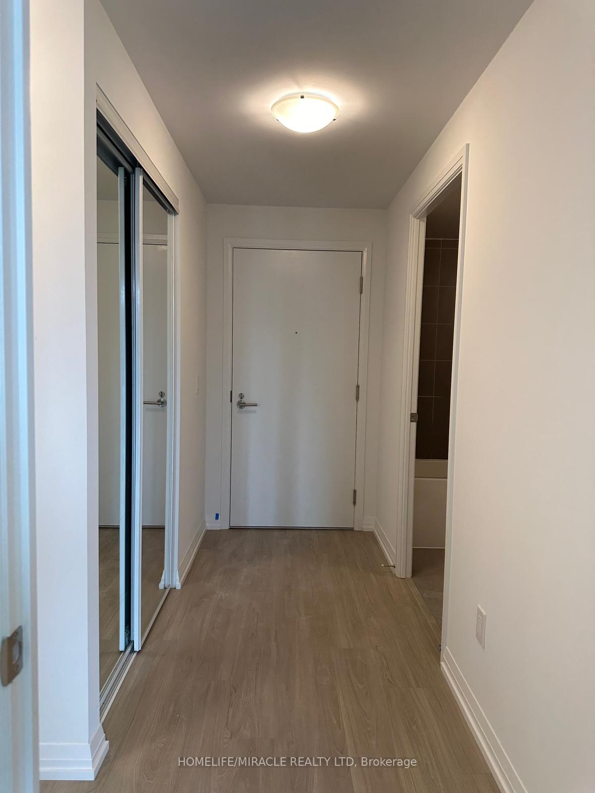 Photo 5 of Unit 3927, 28 Widmer Street, Toronto, Waterfront Communities — HOMEH