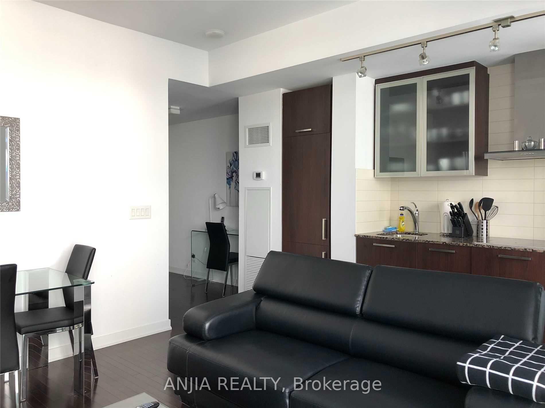 Photo 13 of Unit 3608, 14 York Street, Toronto, Waterfront Communities — HOMEH