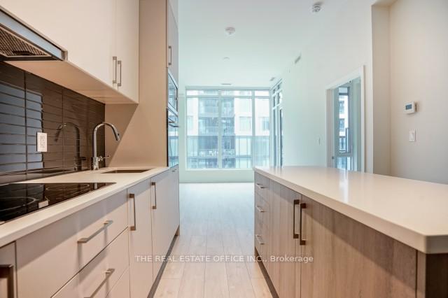 Photo 16 of Unit 815W, 27 Bathurst Street, Toronto, Waterfront Communities — HOMEH