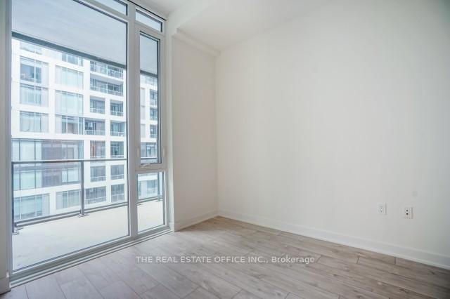 Photo 15 of Unit 815W, 27 Bathurst Street, Toronto, Waterfront Communities — HOMEH