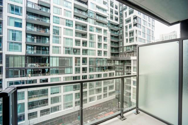 Photo 19 of Unit 815W, 27 Bathurst Street, Toronto, Waterfront Communities — HOMEH