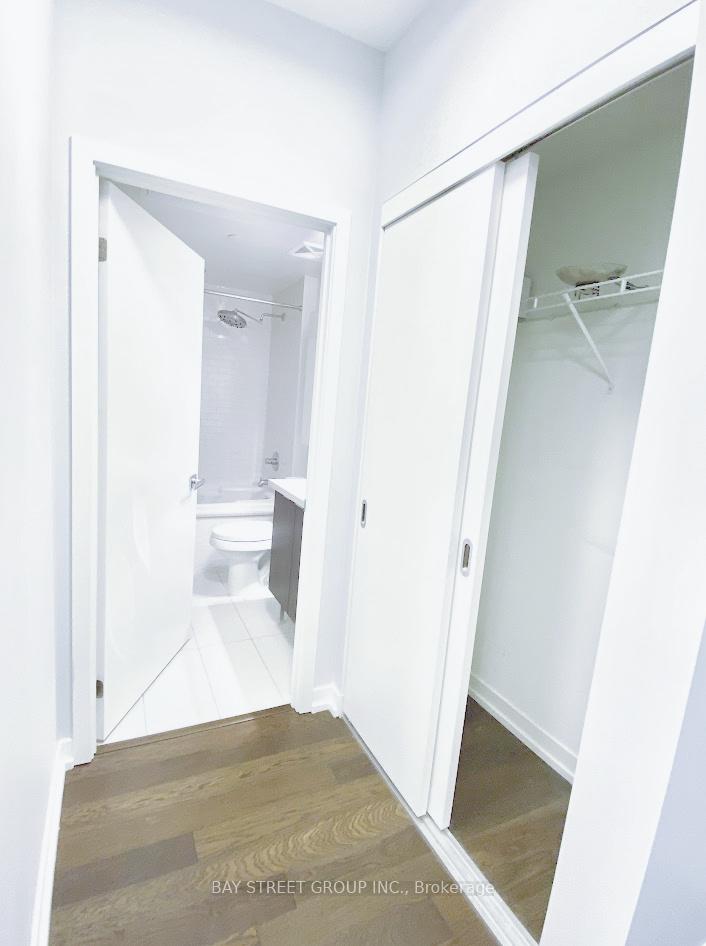 Photo 8 of Unit 3005, 21 Widmer Street, Toronto, Waterfront Communities — HOMEH