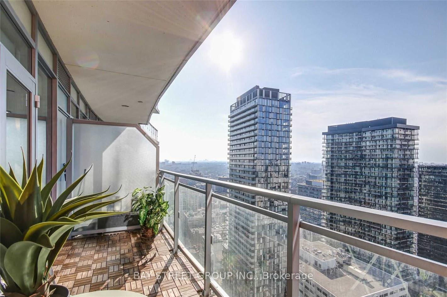 Photo 16 of Unit 3005, 21 Widmer Street, Toronto, Waterfront Communities — HOMEH