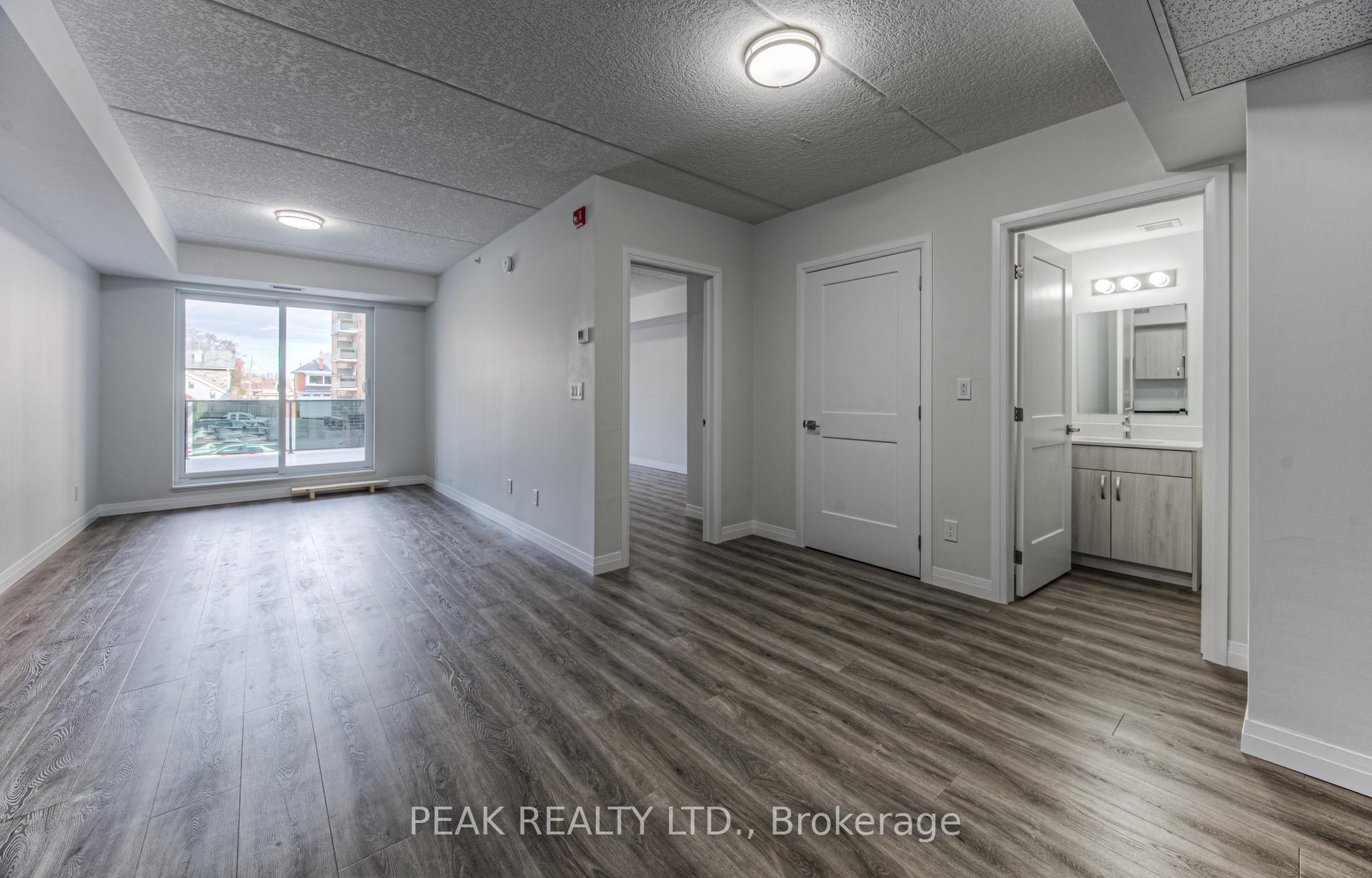 Photo 7 of Unit 204, 30 George Street S, Cambridge — HOMEH