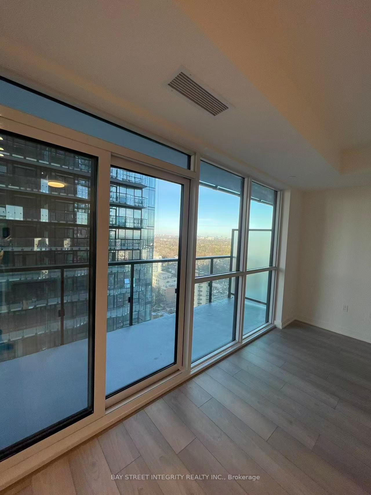 Photo 10 of Unit 2008, 110 Broadway Avenue, Toronto, Mount Pleasant West — HOMEH