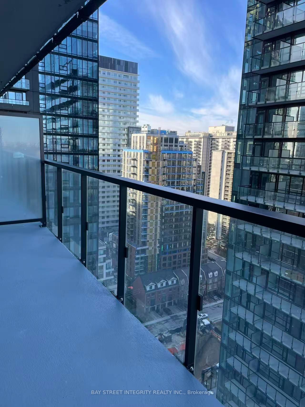 Photo 14 of Unit 2008, 110 Broadway Avenue, Toronto, Mount Pleasant West — HOMEH