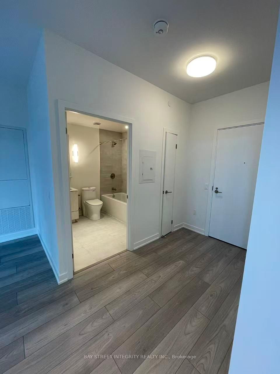Photo 12 of Unit 2008, 110 Broadway Avenue, Toronto, Mount Pleasant West — HOMEH