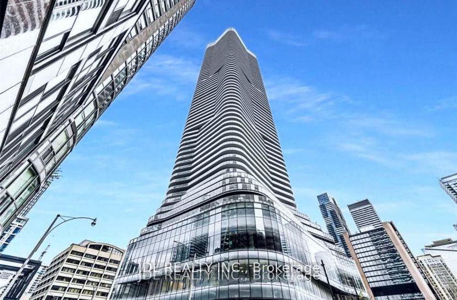 Front of Unit 5303, 11 Wellesley Street W