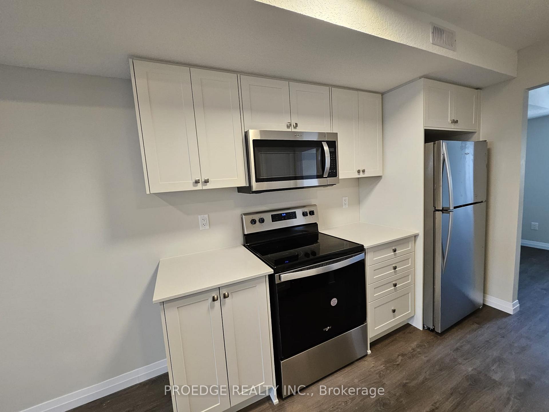 Photo 3 of Unit E7, 410 Northfield Drive W, Waterloo — HOMEH