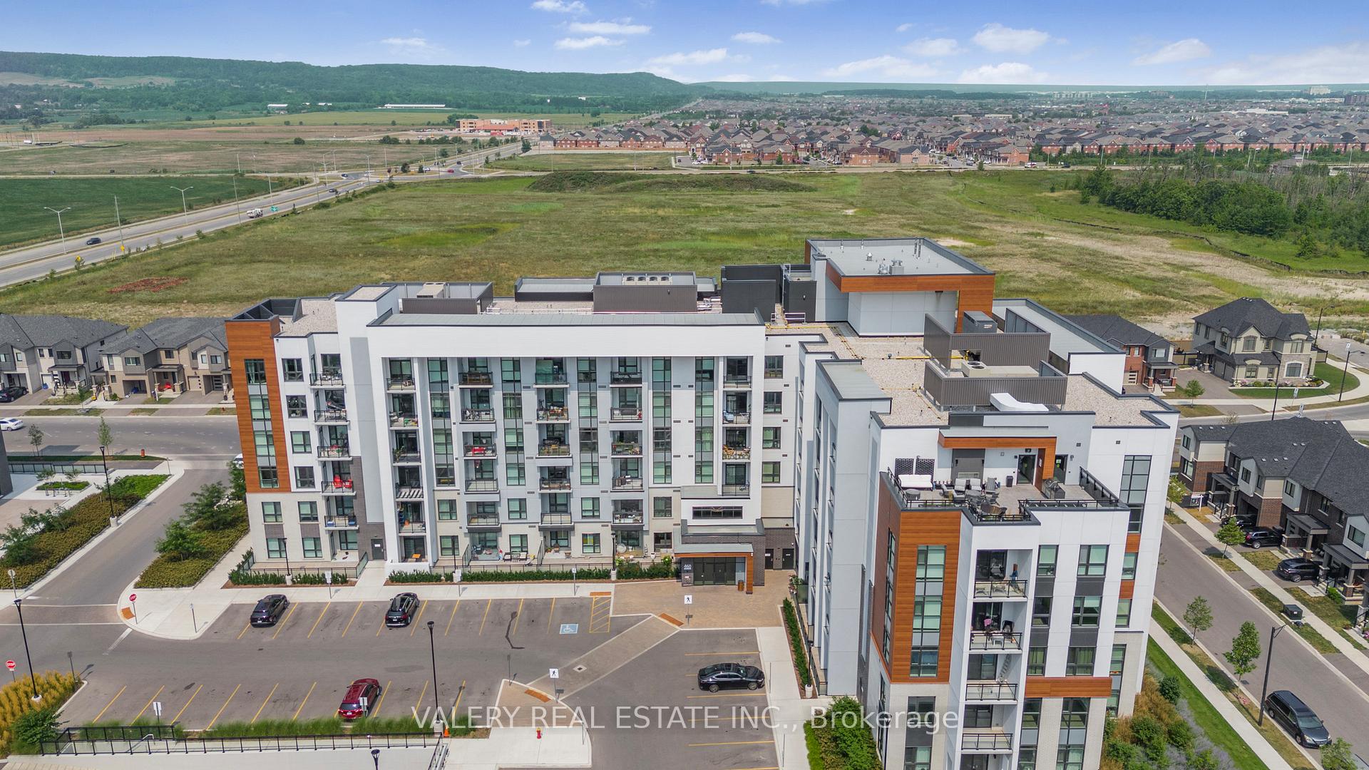 Front of Unit 111, 460 Gordan Krantz Avenue