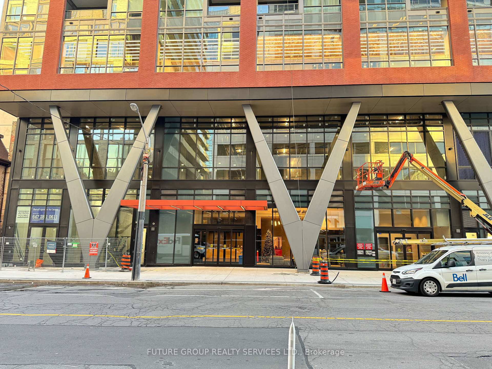 Front of Unit 3515, 108 Peter Street