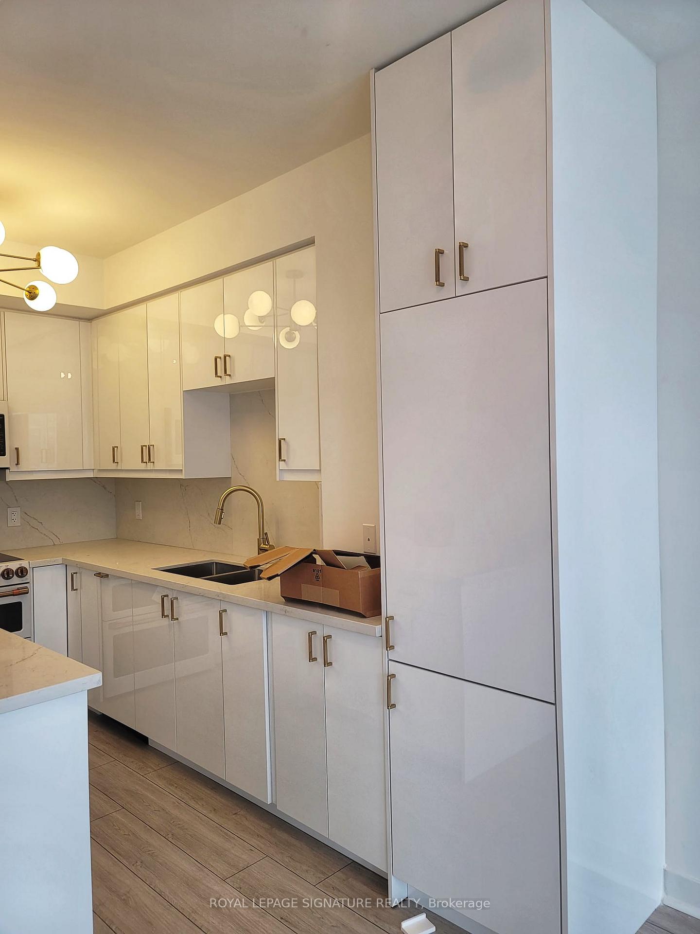 Photo 16 of Unit 1311, 438 King Street W, Toronto, Waterfront Communities — HOMEH