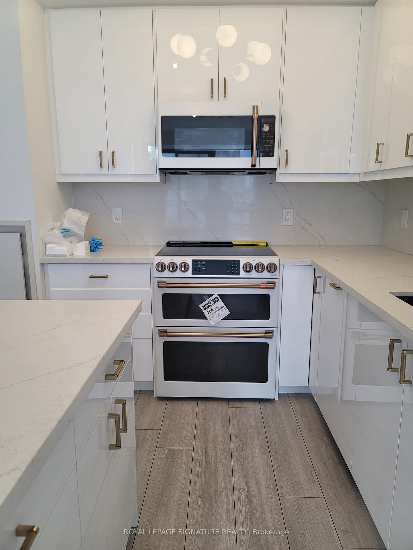 Photo 22 of Unit 1311, 438 King Street W, Toronto, Waterfront Communities — HOMEH
