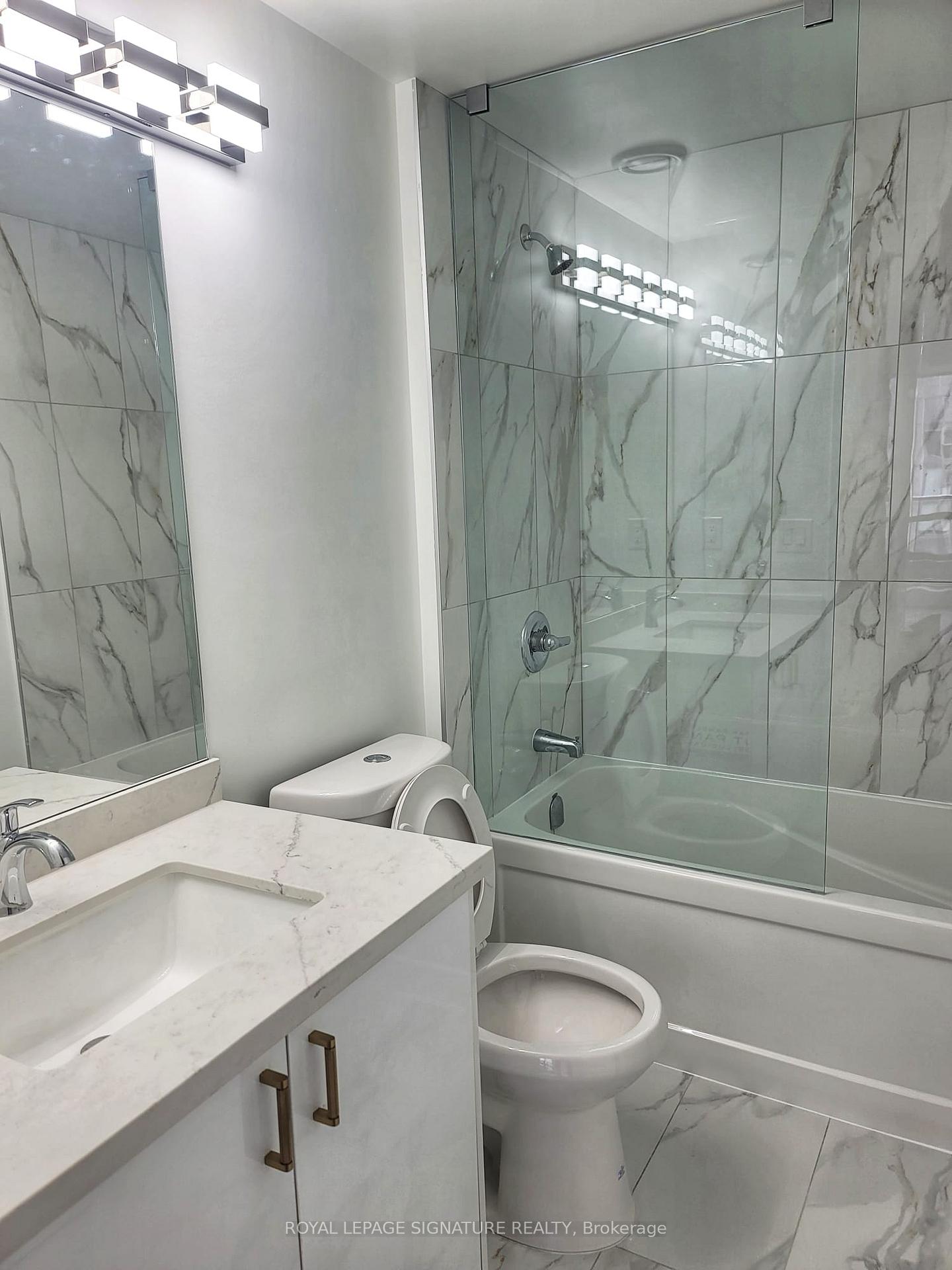 Photo 7 of Unit 1311, 438 King Street W, Toronto, Waterfront Communities — HOMEH