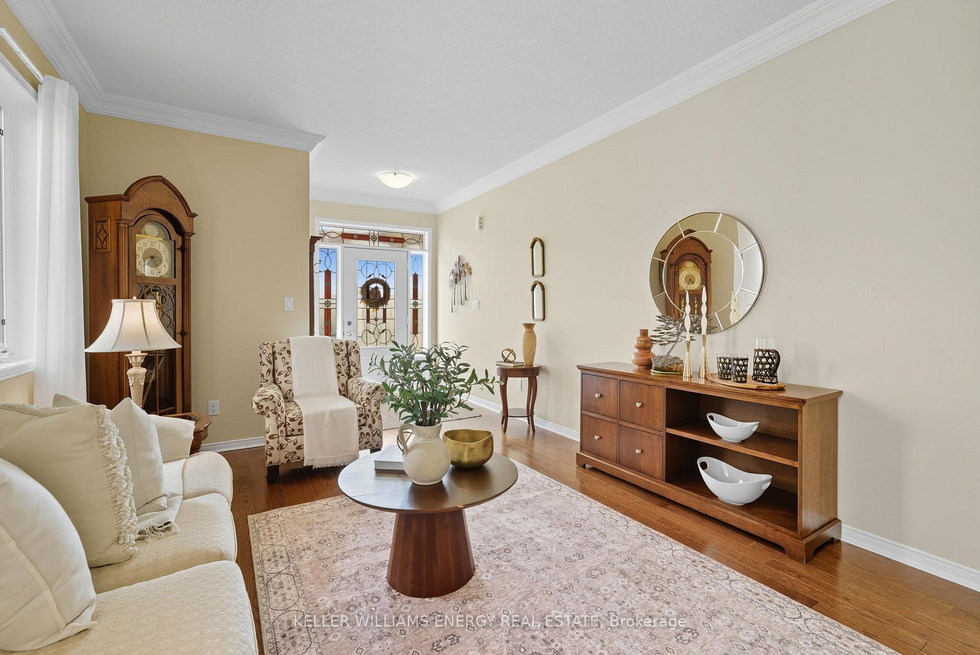 Photo 17 of 66 Ted Miller Crescent, Clarington, Bowmanville — HOMEH