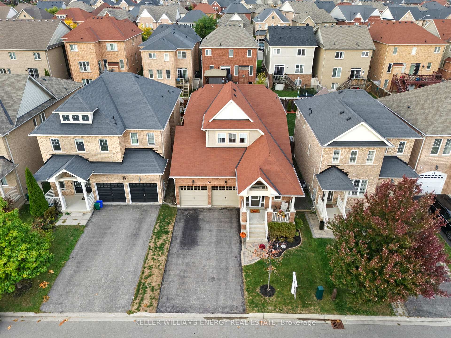 Photo 41 of 66 Ted Miller Crescent, Clarington, Bowmanville — HOMEH