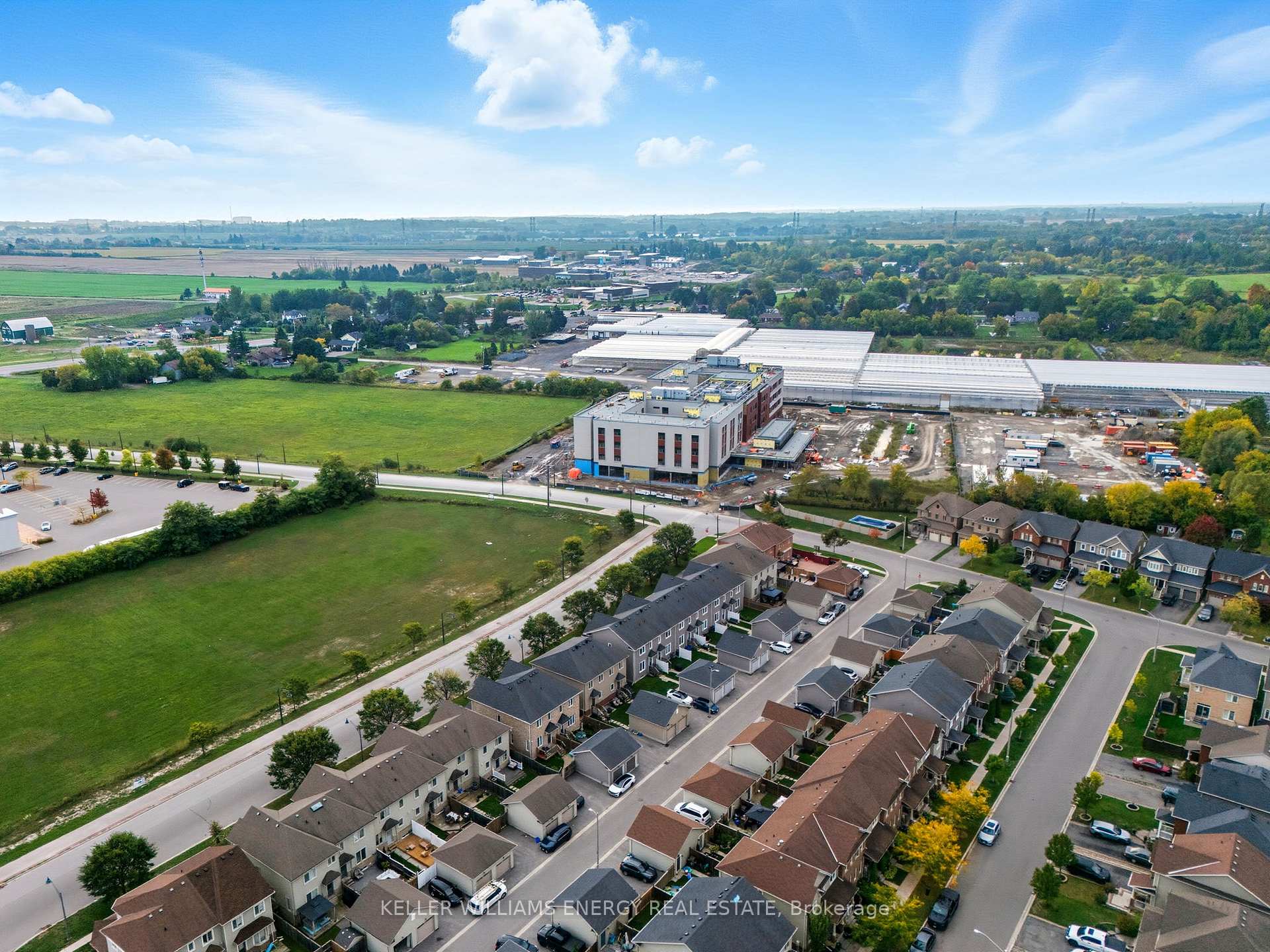 Photo 43 of 66 Ted Miller Crescent, Clarington, Bowmanville — HOMEH