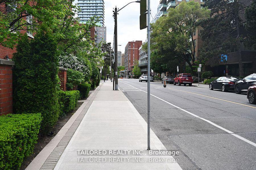 Photo 22 of Unit 211, 119 Merton Street, Toronto, Mount Pleasant West — HOMEH