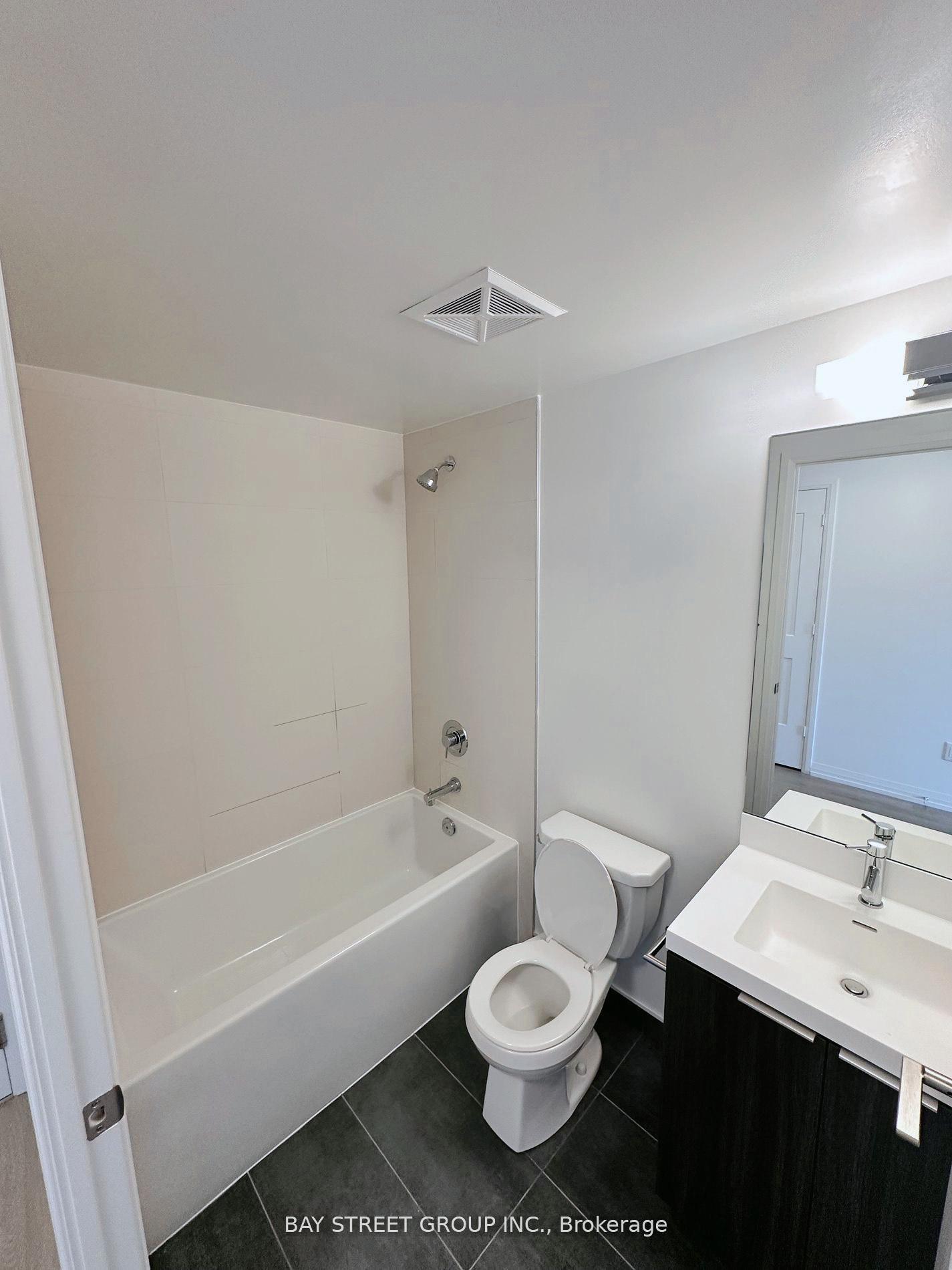 Photo 2 of Unit 3926, 28 Widmer Street, Toronto, Waterfront Communities — HOMEH