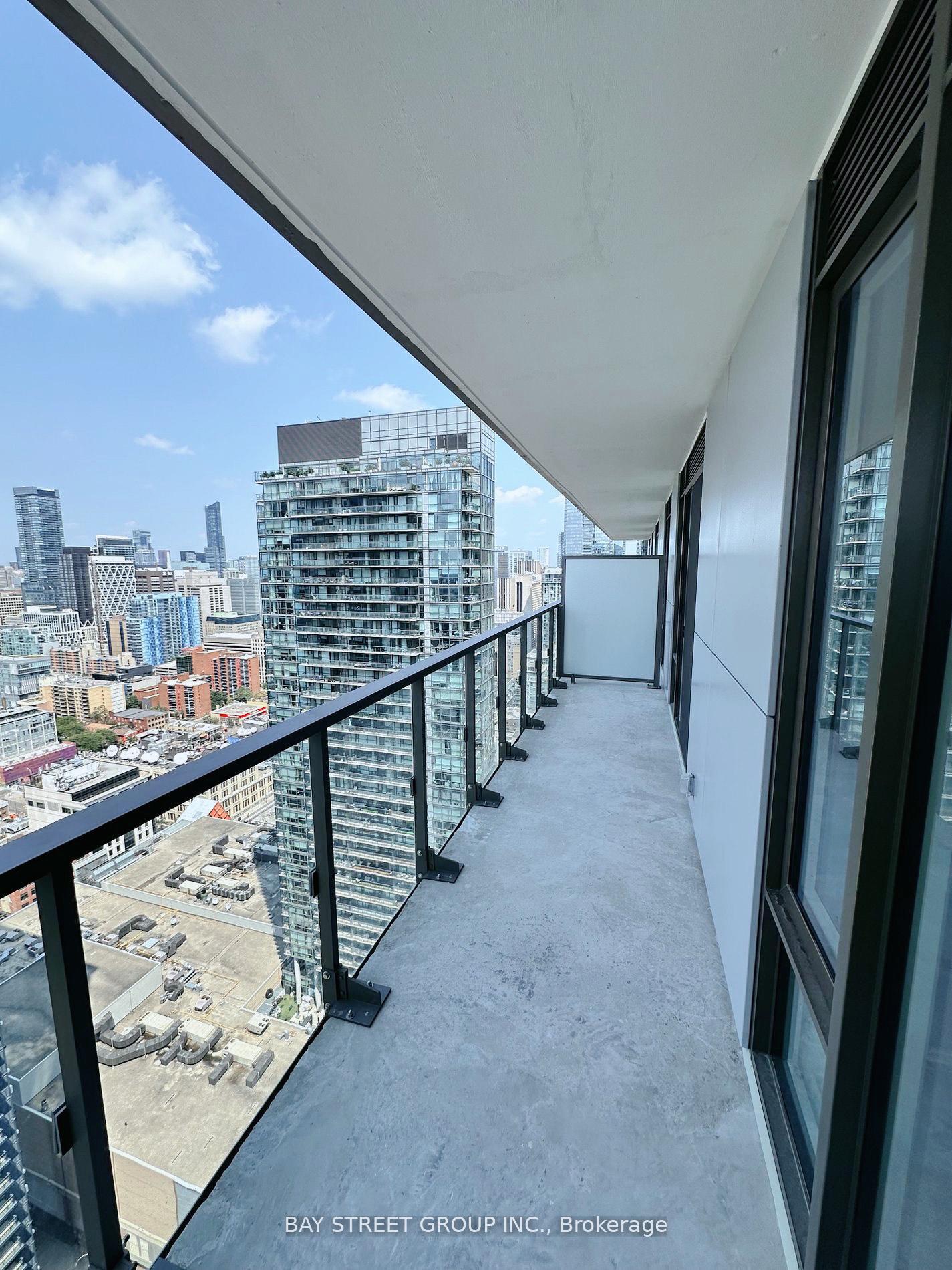 Photo 4 of Unit 3926, 28 Widmer Street, Toronto, Waterfront Communities — HOMEH