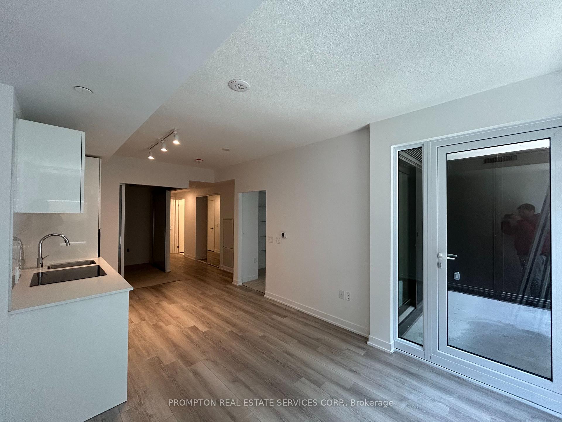 Photo 3 of Unit 422, 121 St Patrick Street, Toronto, Kensington-Chinatown — HOMEH