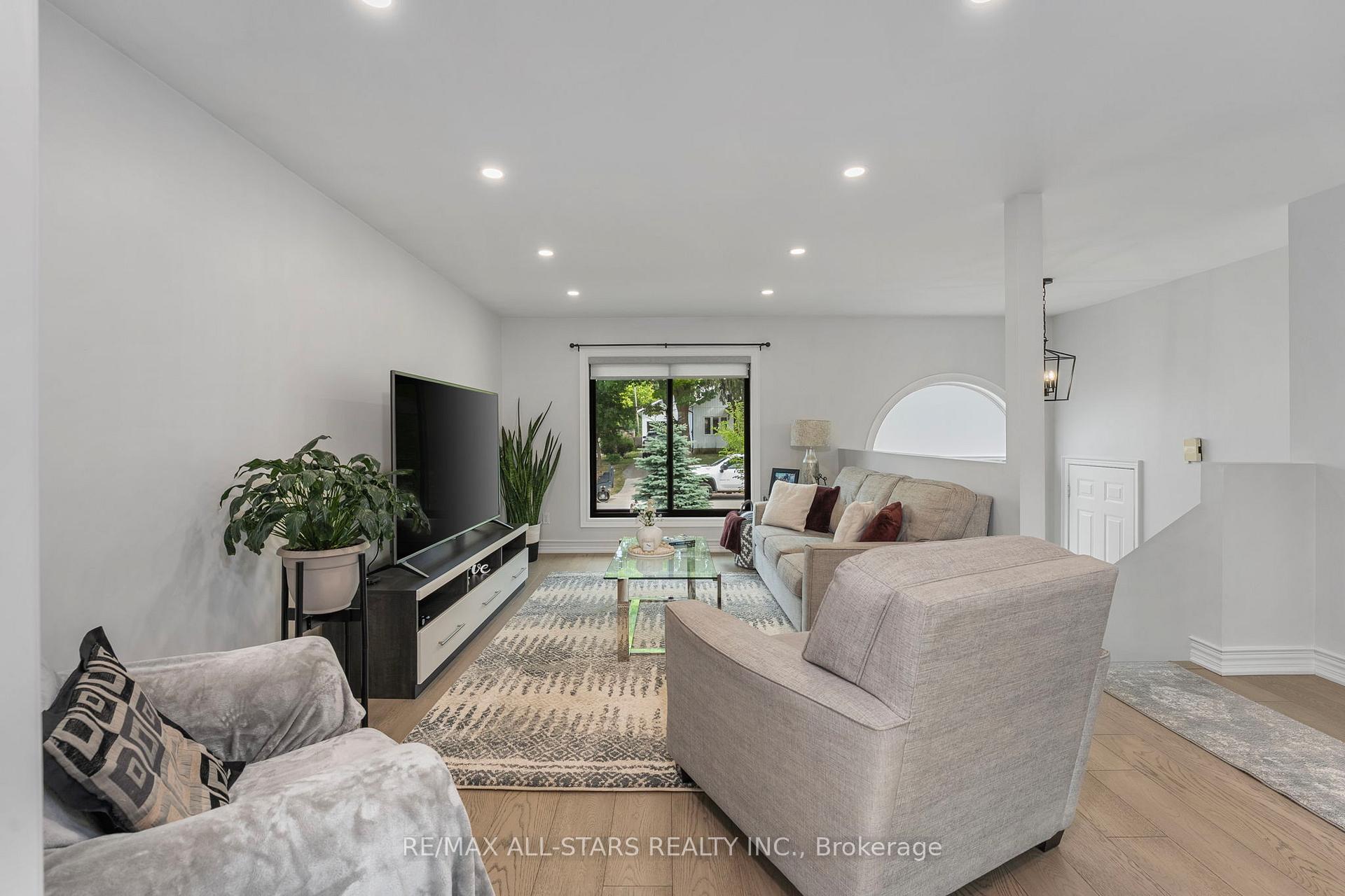 Photo 7 of 289 Miami Drive, Georgina, Keswick South — HOMEH