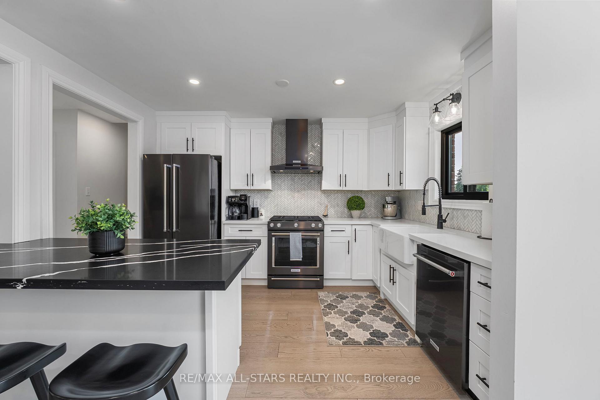 Photo 10 of 289 Miami Drive, Georgina, Keswick South — HOMEH