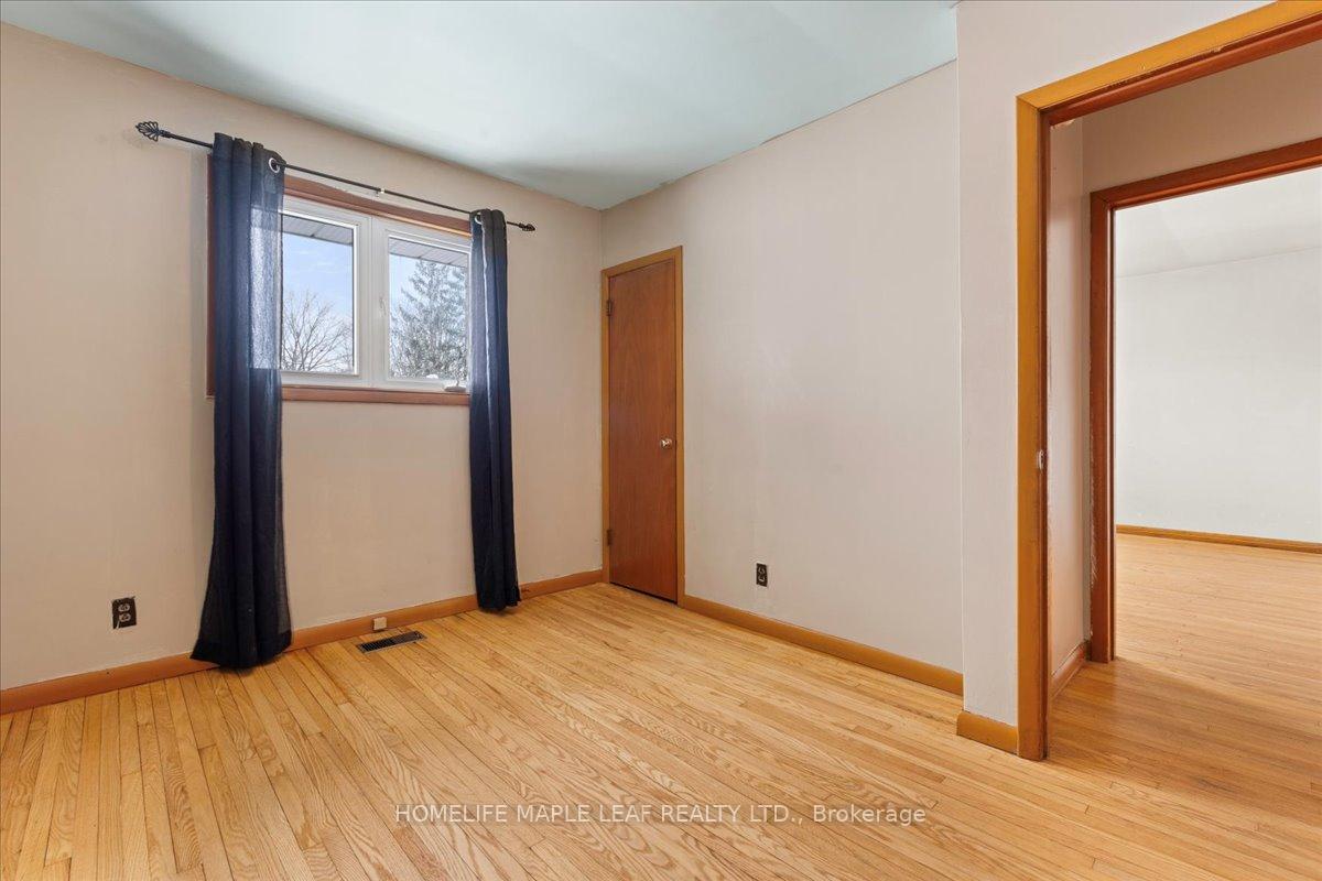 Photo 16 of 48 Ritchie Avenue, Belleville, Belleville Ward — HOMEH
