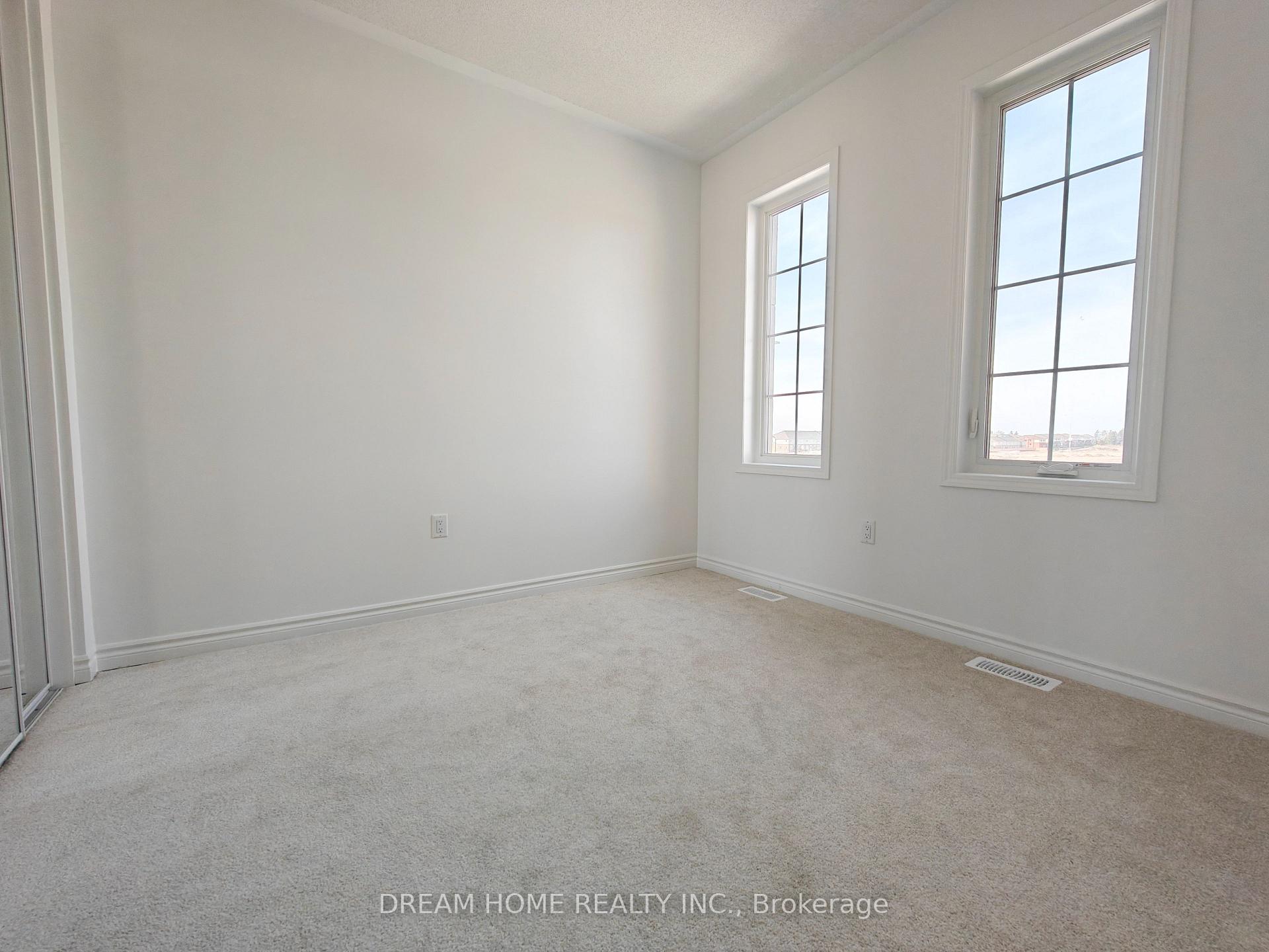 Photo 21 of 400 Madelaine Drive, Barrie, Rural Barrie Southeast — HOMEH
