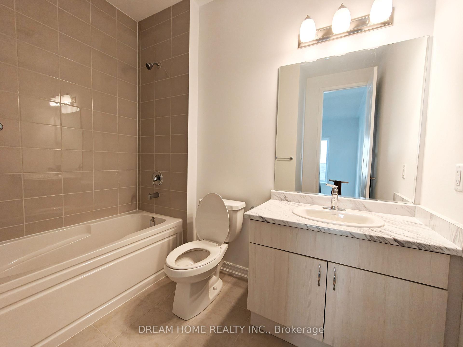 Photo 22 of 400 Madelaine Drive, Barrie, Rural Barrie Southeast — HOMEH