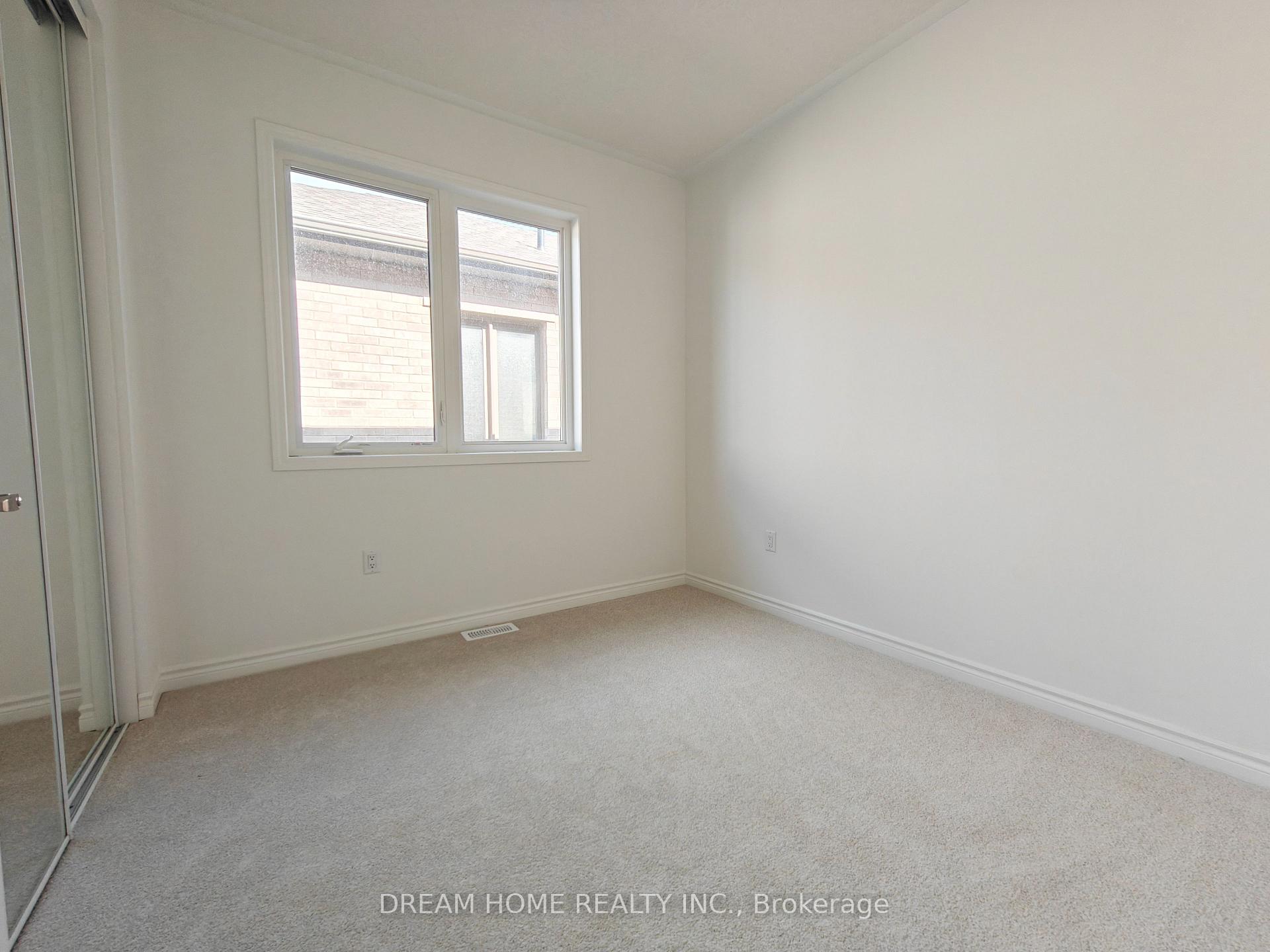 Photo 24 of 400 Madelaine Drive, Barrie, Rural Barrie Southeast — HOMEH