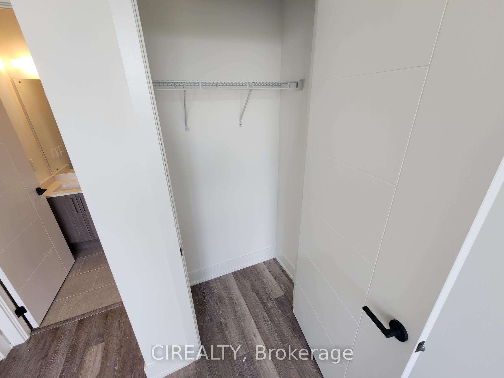 Photo 2 of Unit 524, 2075 King Road, King, King City — HOMEH
