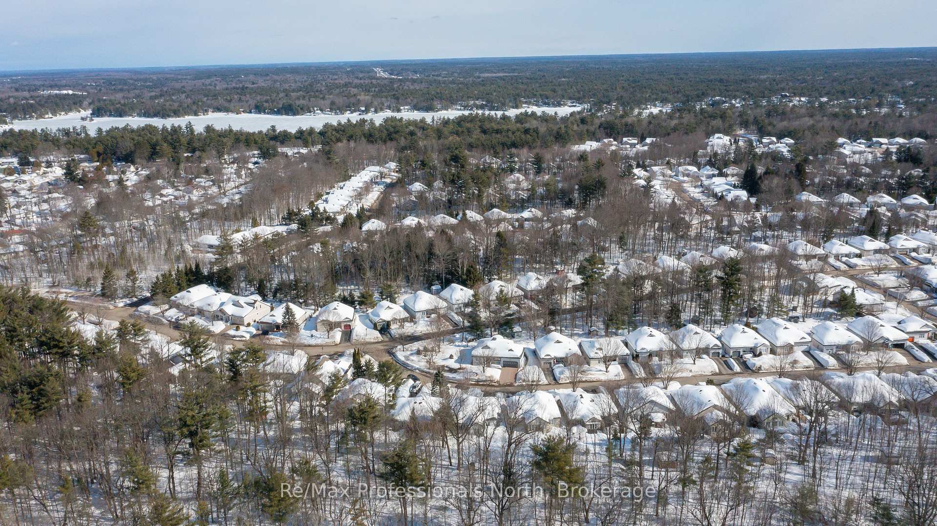 Photo 45 of 5 Woodmans Chart, Gravenhurst, Muskoka (S) — HOMEH