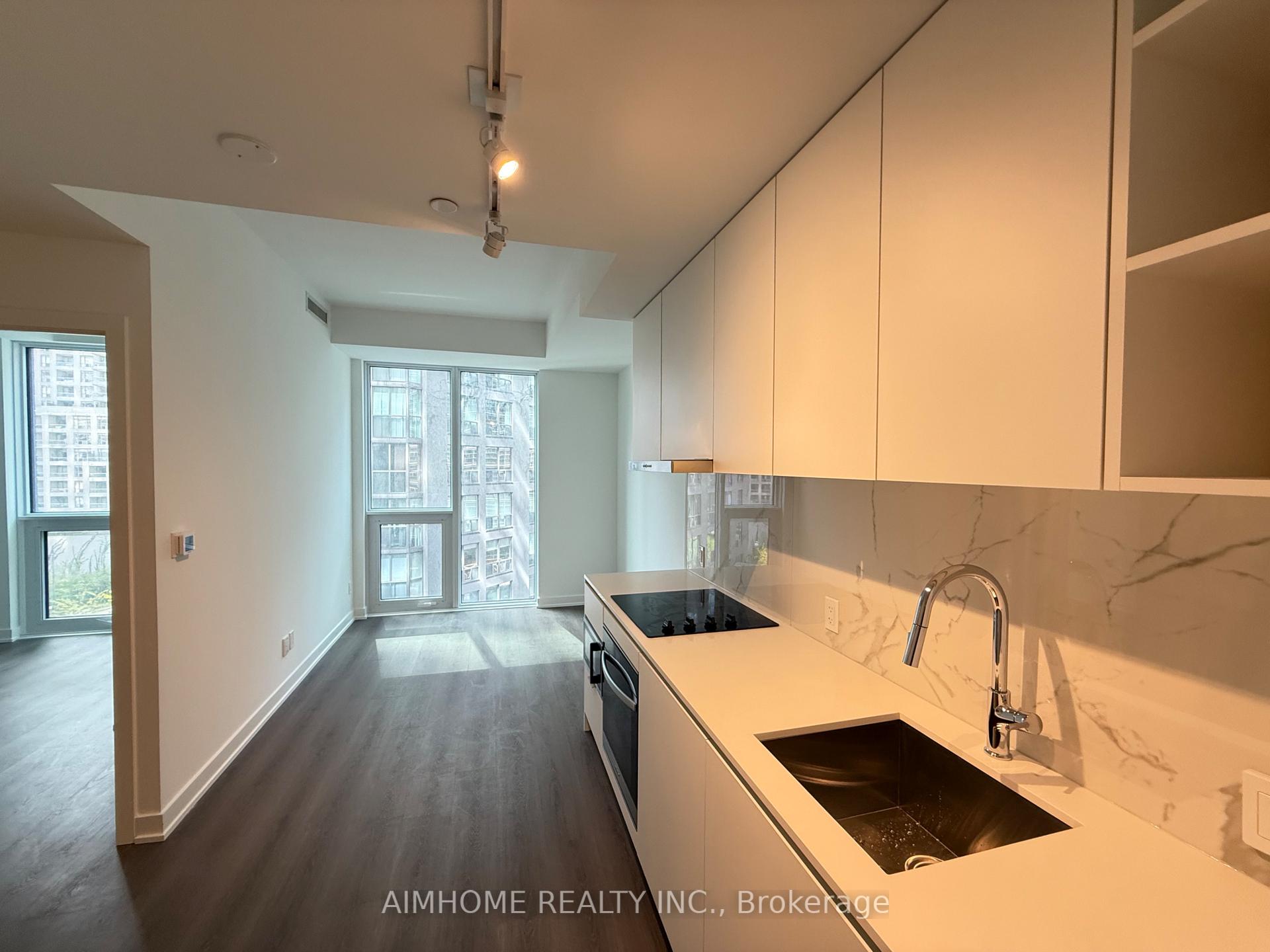 Photo 10 of Unit 601, 8 Wellesley Street, Toronto, Bay Street Corridor — HOMEH