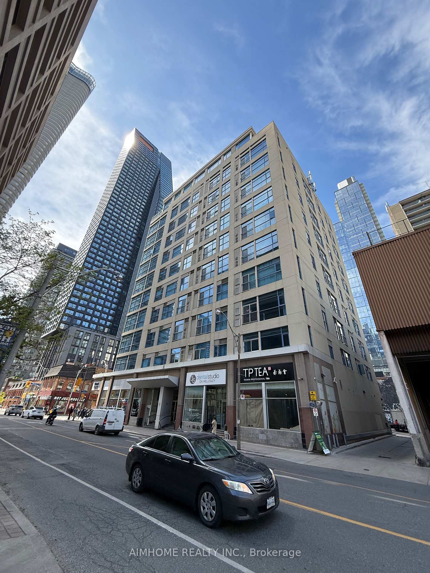 Photo 12 of Unit 601, 8 Wellesley Street, Toronto, Bay Street Corridor — HOMEH