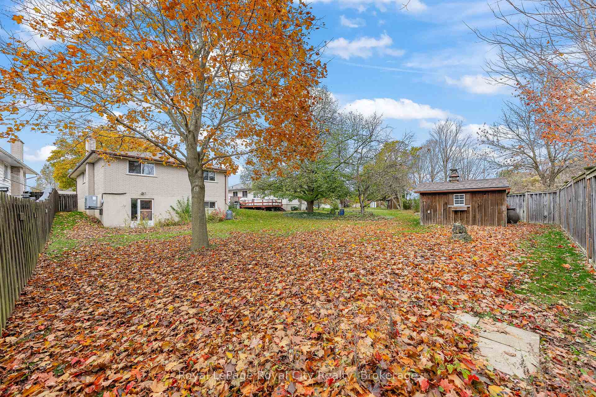 Photo 17 of 17 Muskoka Drive, Guelph, Victoria North — HOMEH