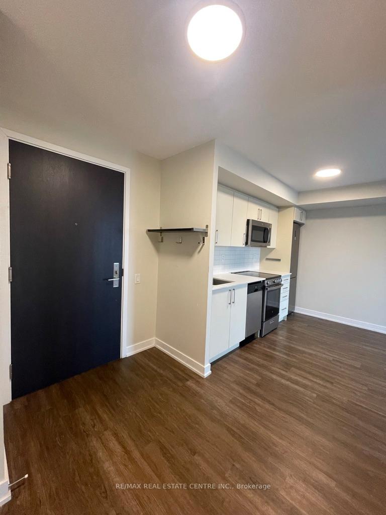 Photo 6 of Unit 1112, 38 Monte Kinter Court, Hamilton, Gershome — HOMEH