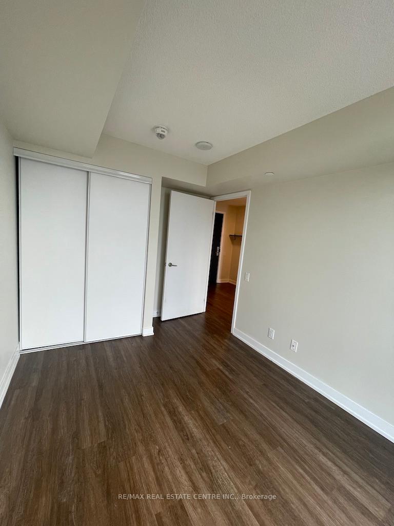 Photo 14 of Unit 1112, 38 Monte Kinter Court, Hamilton, Gershome — HOMEH