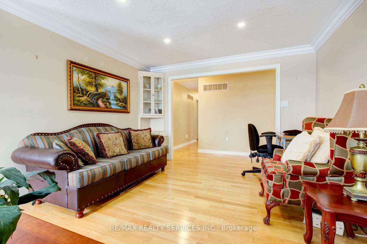 Photo 6 of 19 Nutmeg Street, Brampton, Westgate — HOMEH