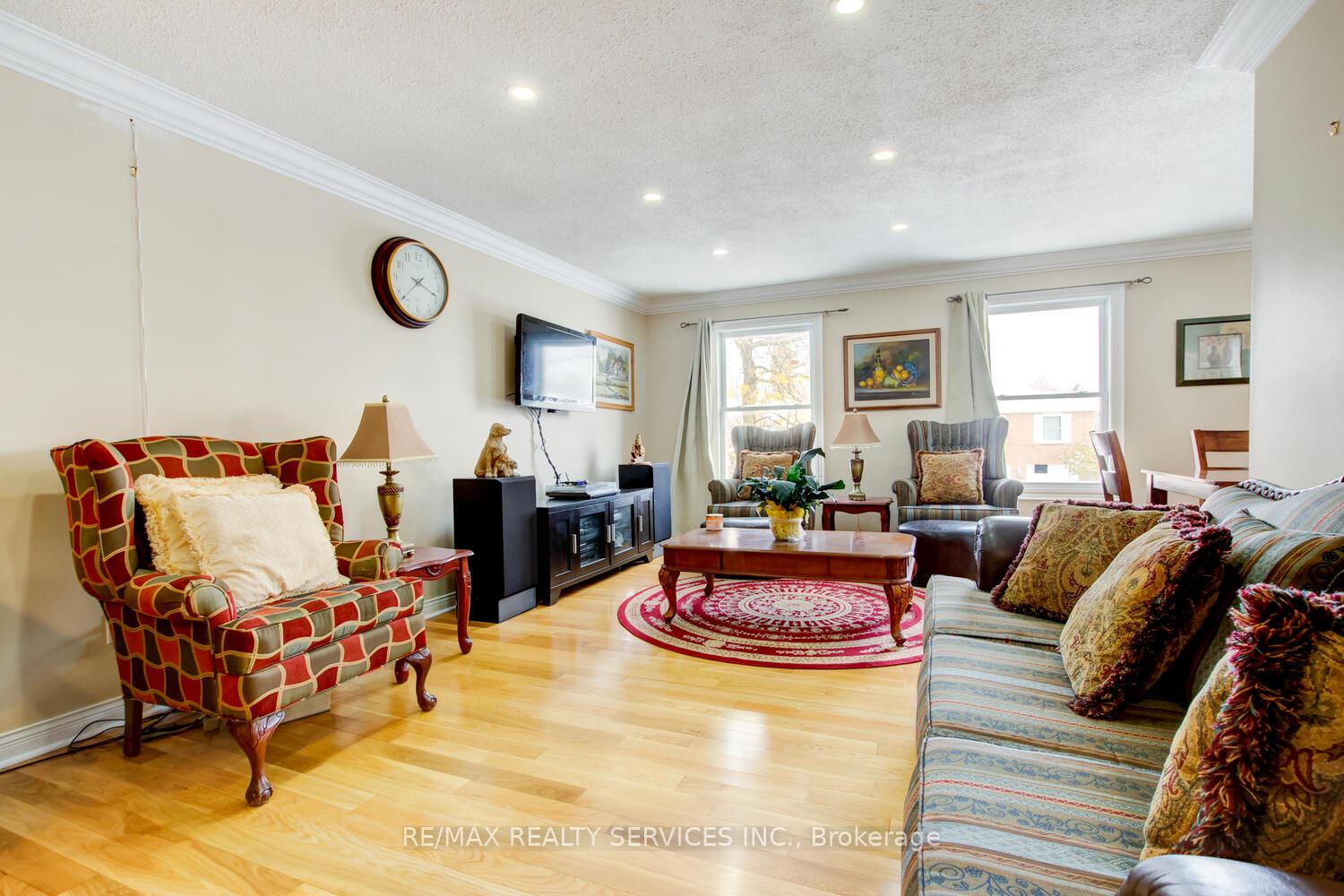 Photo 7 of 19 Nutmeg Street, Brampton, Westgate — HOMEH