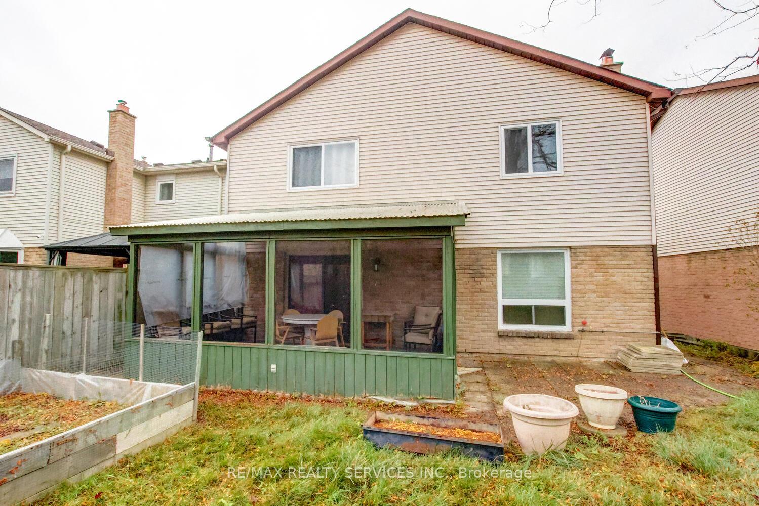 Photo 39 of 19 Nutmeg Street, Brampton, Westgate — HOMEH