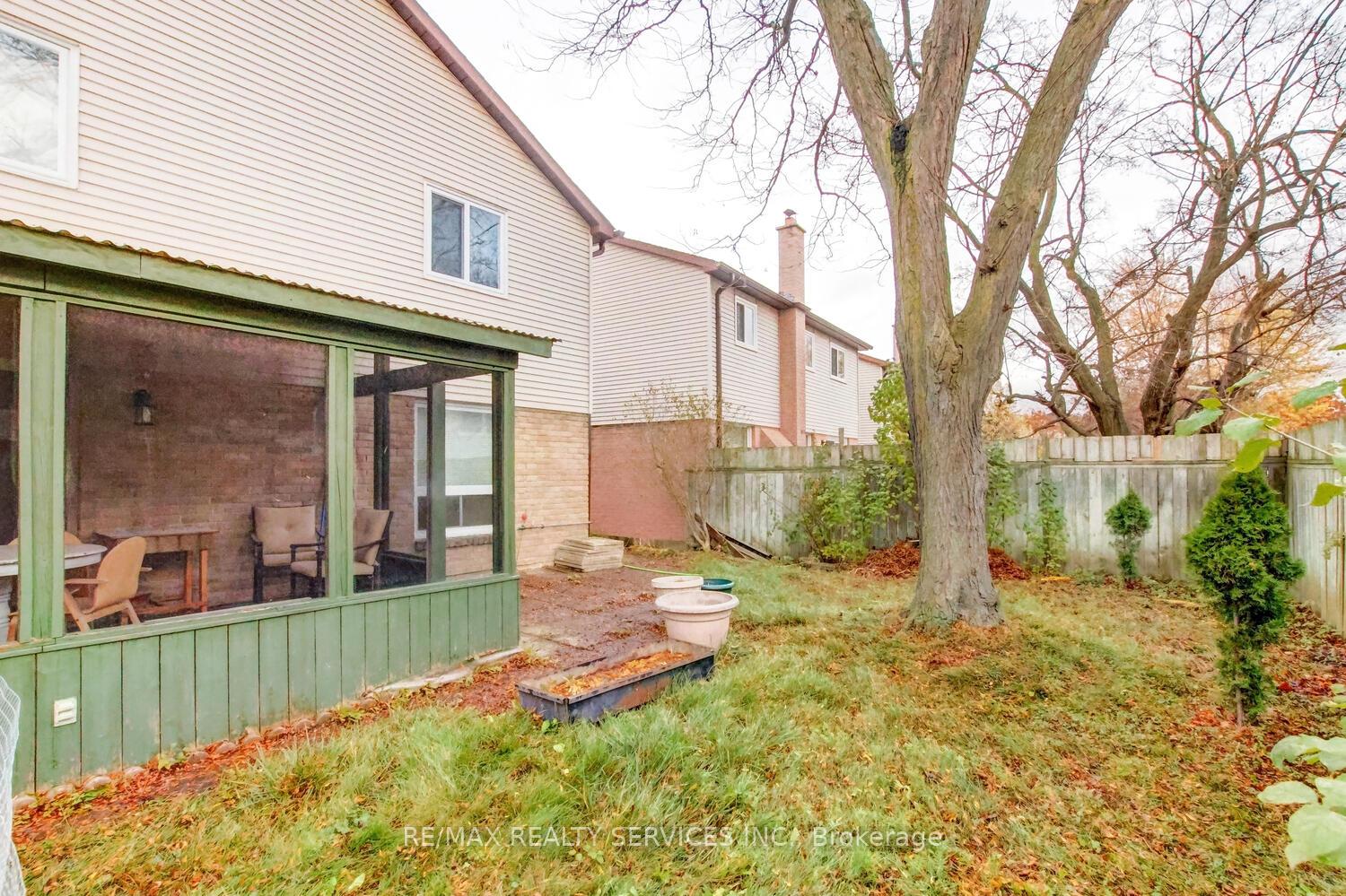 Photo 44 of 19 Nutmeg Street, Brampton, Westgate — HOMEH