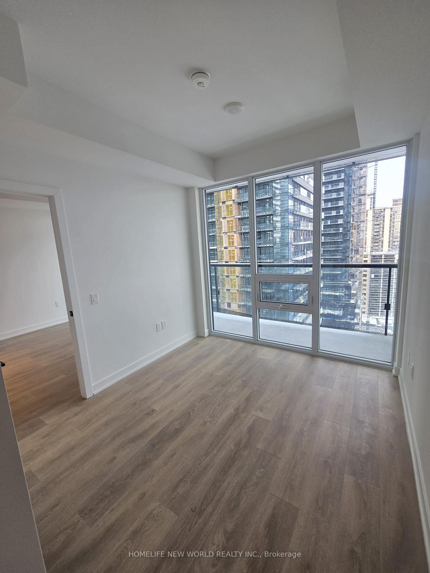 Photo 8 of Unit 1506, 117 Broadway Avenue, Toronto, Mount Pleasant West — HOMEH