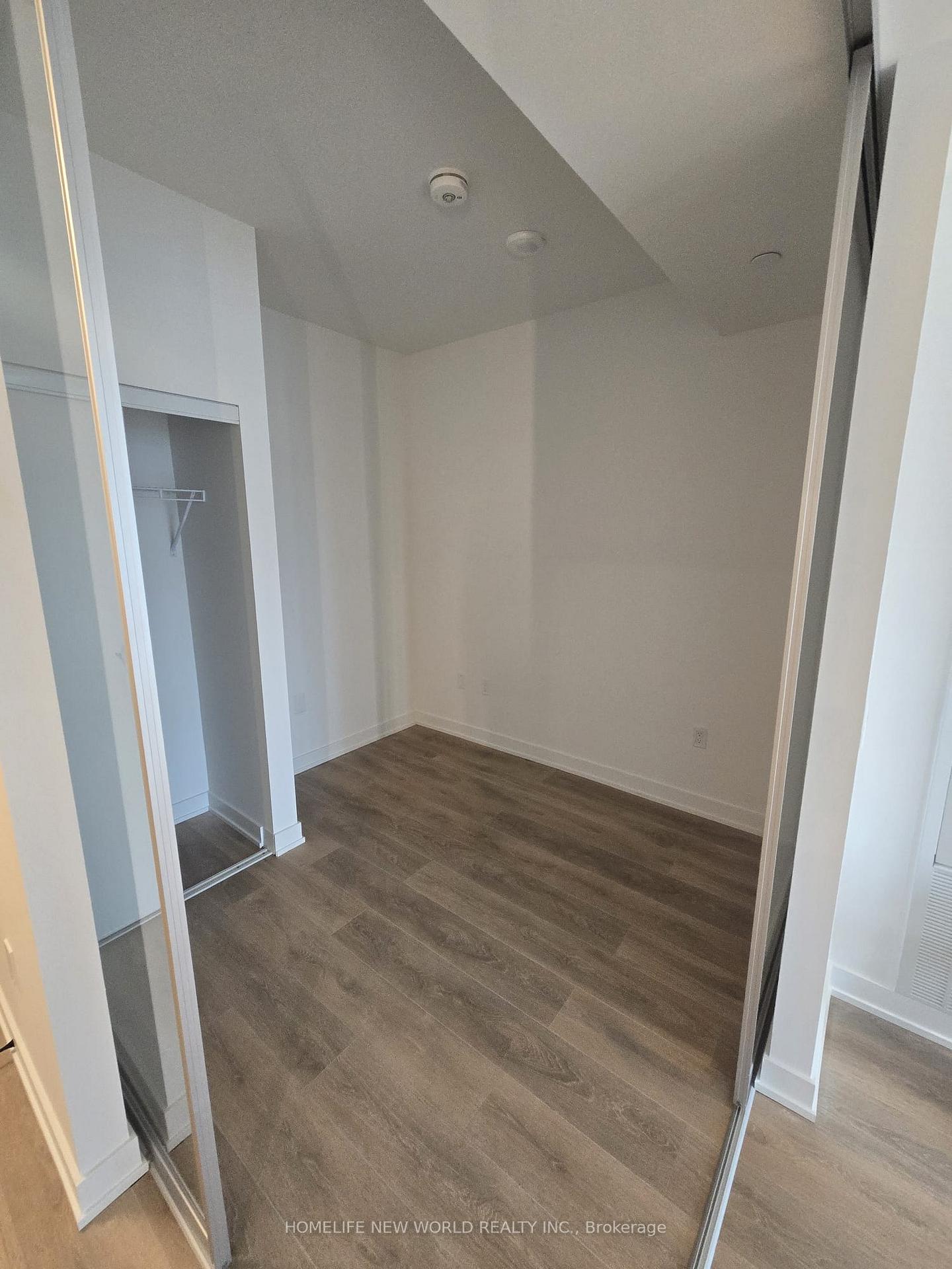 Photo 10 of Unit 1506, 117 Broadway Avenue, Toronto, Mount Pleasant West — HOMEH