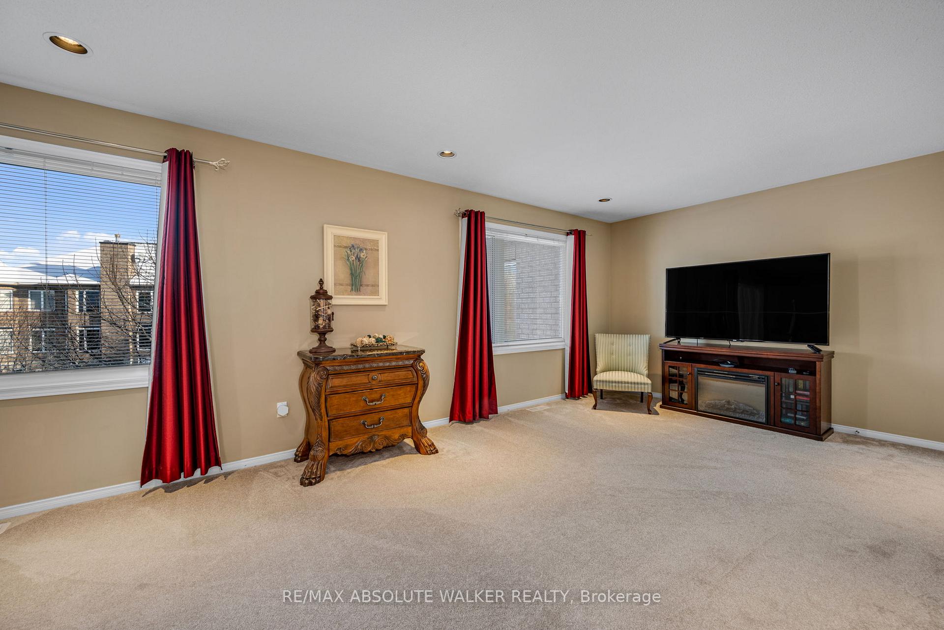 Photo 21 of 68 Tradewinds Drive, Ottawa, Barrhaven East — HOMEH